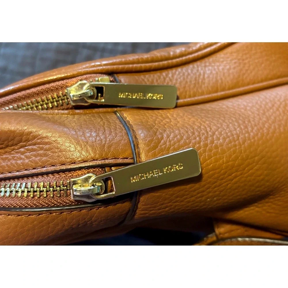 MICHAEL KORS Tan Pebble Leather Small Backpack Bag‎ Gold Hardware - Picture 6 of 11